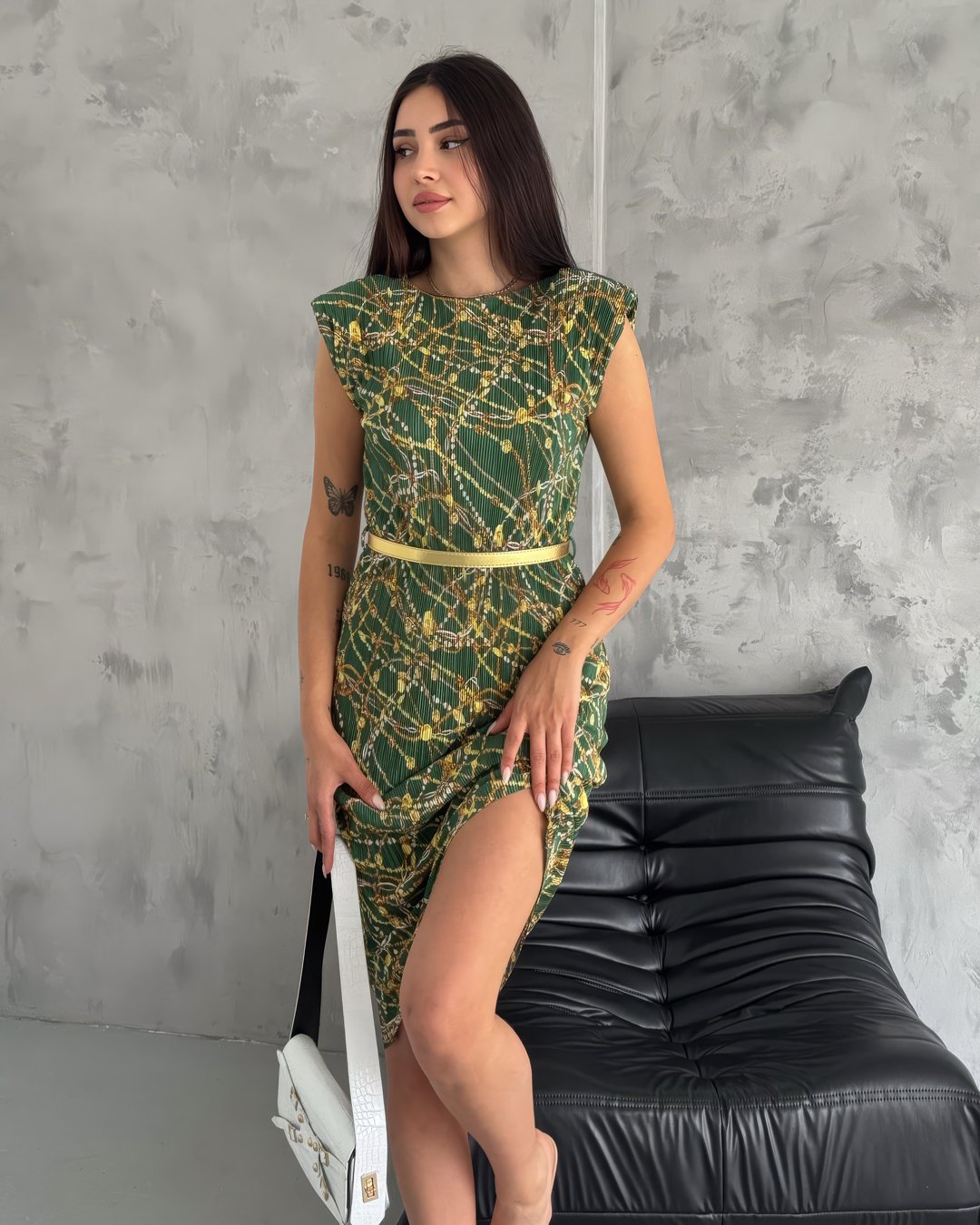 Topaz Gigapixel, 2x ölçek-1 Crasia Kadın Piliseli Kumaş Desenli Vatkalı Yeşil Kısa Yazlık Elbise - Görsel 2