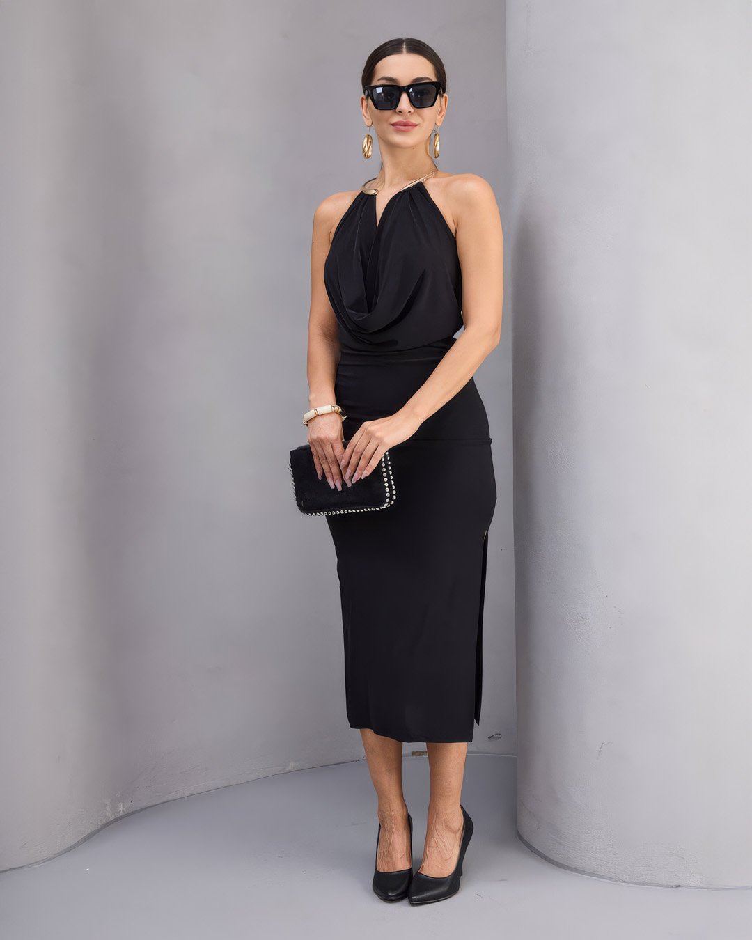 crasia-tek-parca-elbise-1 Crasia Boyundan Ay Aksesuar Siyah Sandy Elbise - Görsel 1