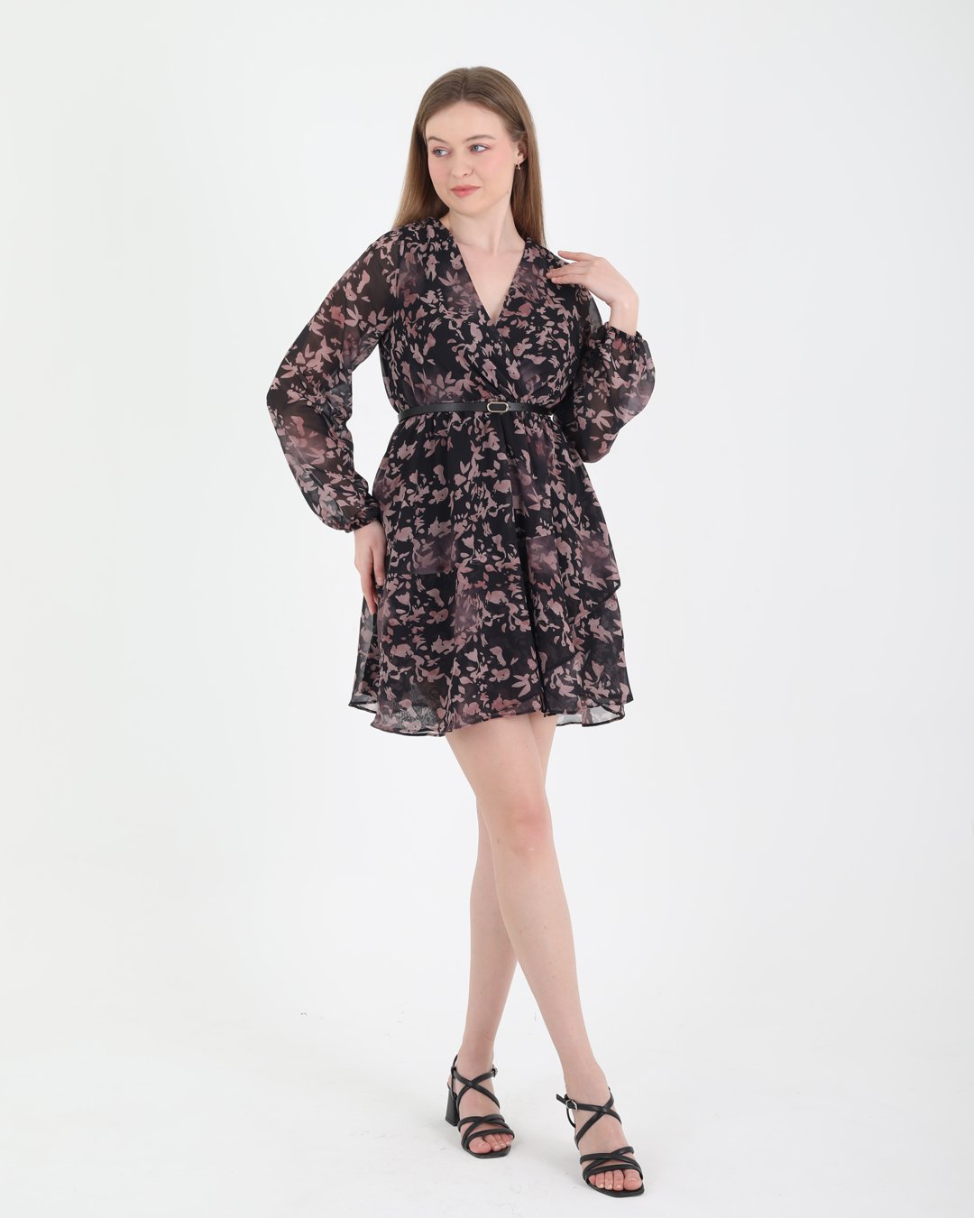 crasia-tek-parca-elbise-2 Crasia Kadın Kemerli Mini Şifon Elbise - Görsel 1